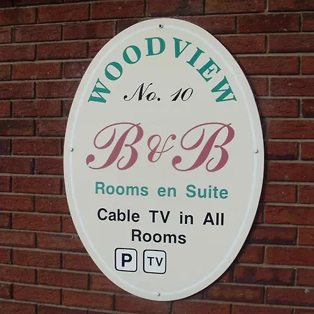 Woodview Bed & Breakfast 3*
