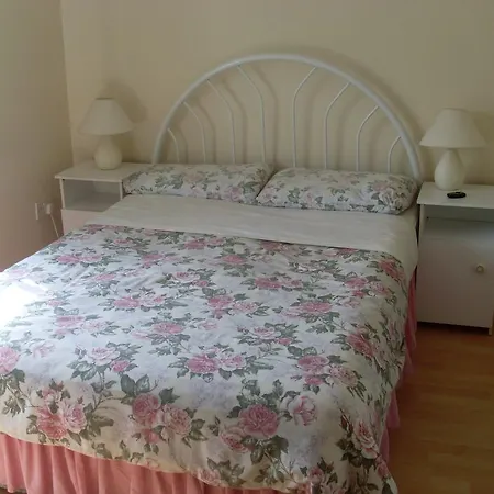 Woodview Bed & Breakfast 3*